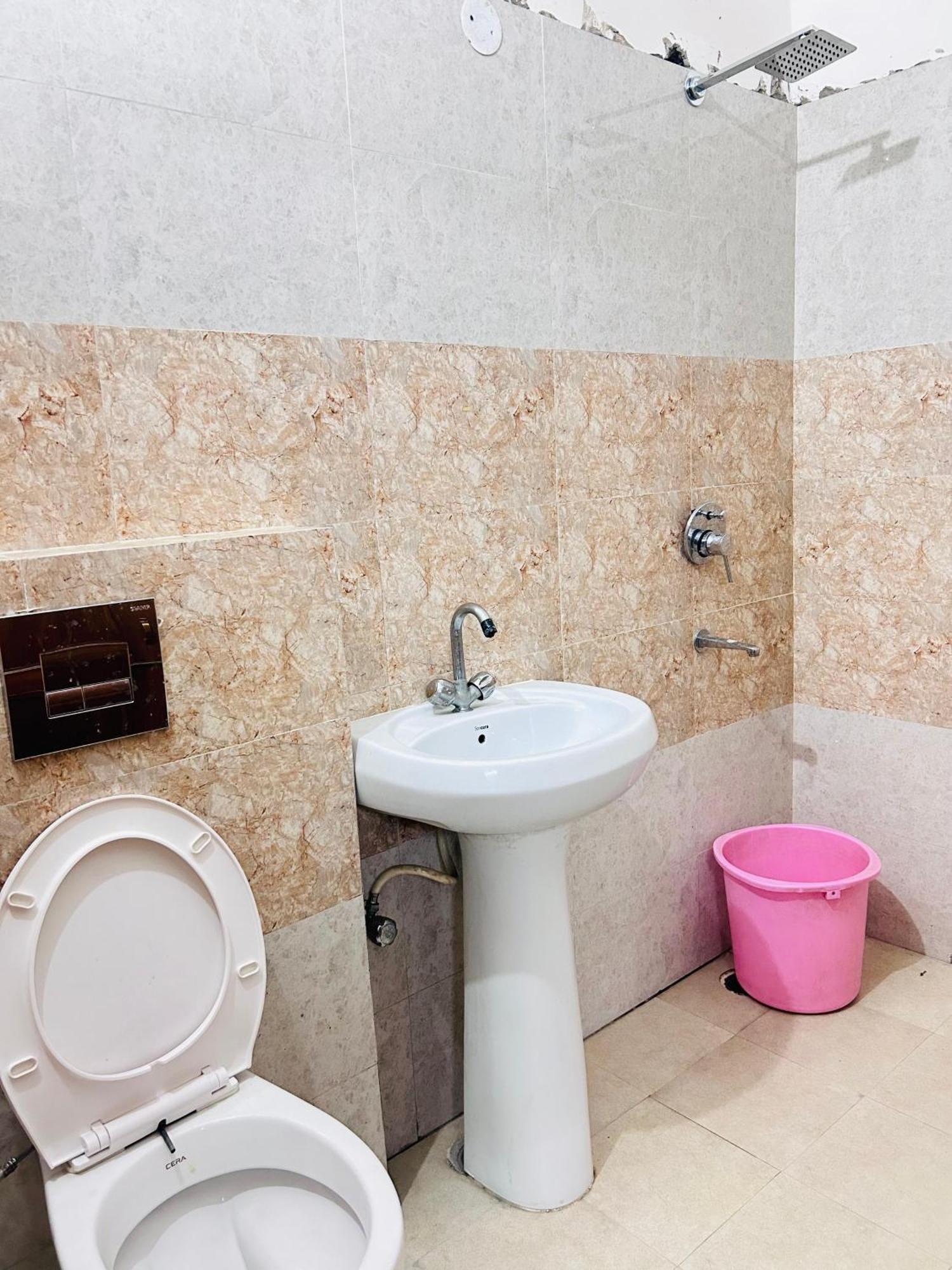 Sunrise Hotel Jalandhar Exterior photo